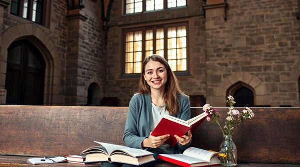 Formations FLE à Paris : maîtrisez le français rapidement